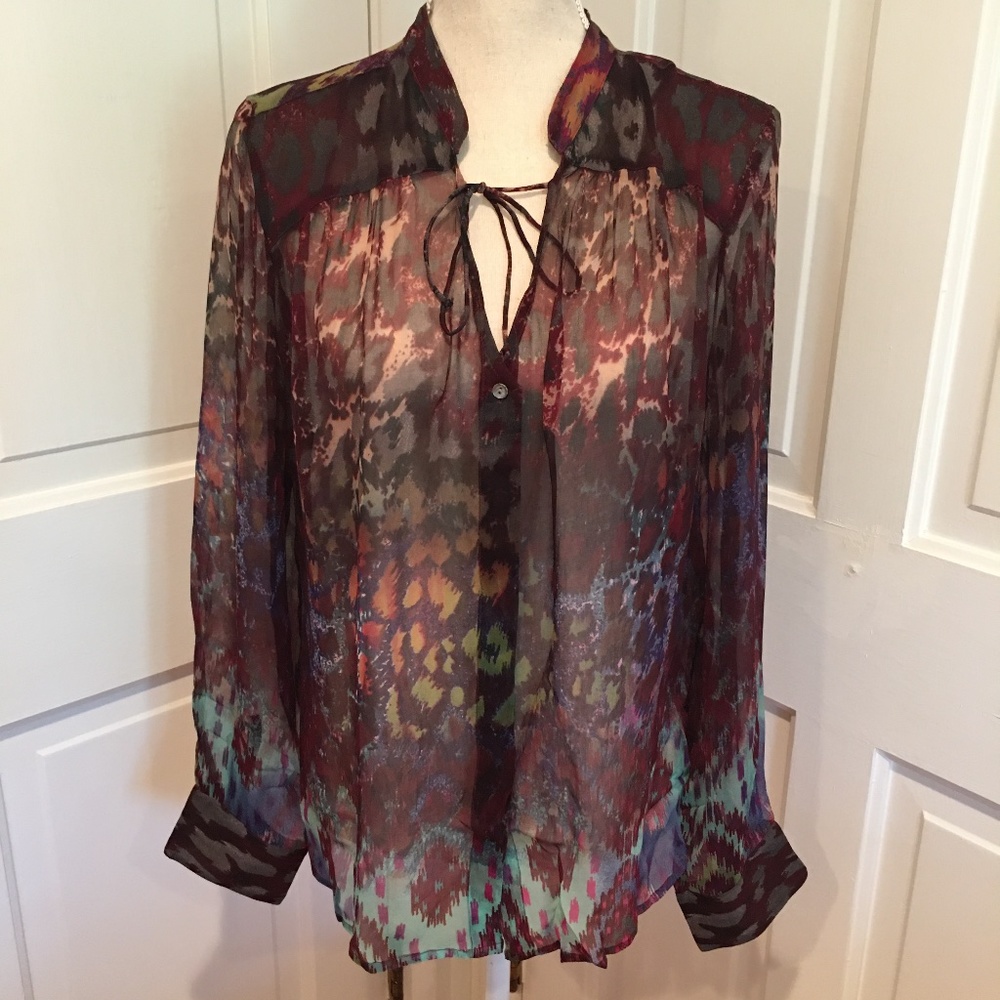 Casual Studio Sheer Print Blouse Medium
